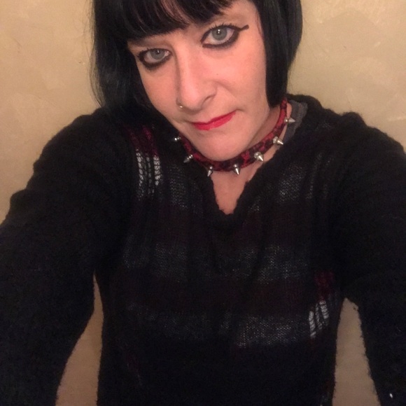 Meet your Posher, Angel 😇 😸☠️😈🧟‍♀️💀 - Picture 6 of 6